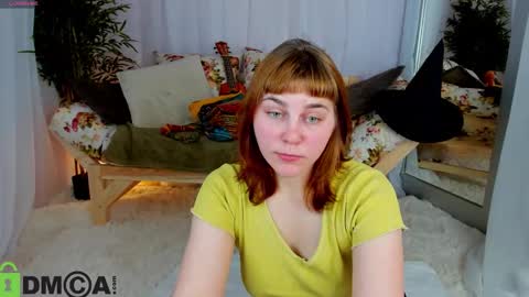 rene_shine online show from October 25, 2025, 9:28 am