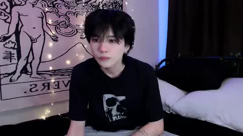 rennuts online show from March 1, 2025, 11:28 am