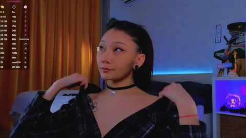 renochka online show from March 11, 2026, 4:02 pm