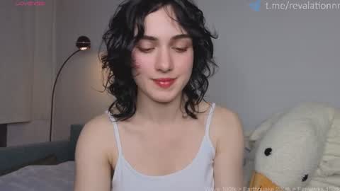 Snapshot of revalation_ chatting on June 9, 2026, 3:45 pm Ewiwi online show from June 9, 2026, 3:45 pm