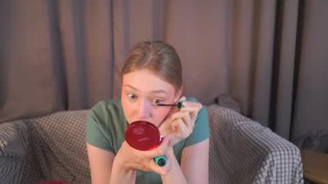 Snapshot of revamcallister chatting on June 11, 2026, 5:16 am revamcallister online show from June 11, 2026, 5:16 am