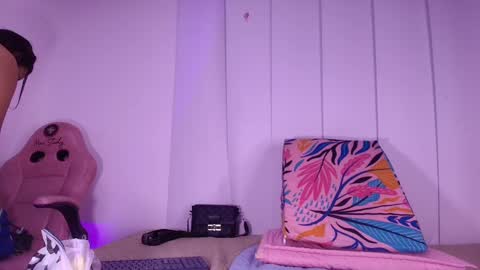 REVEN online show from October 17, 2025, 3:10 am