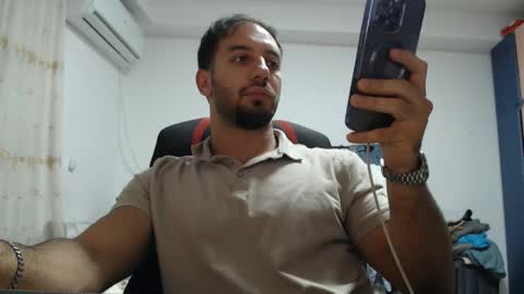 Chris online show from November 4, 2025, 3:55 pm