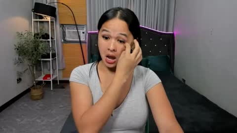Snapshot of rex_bree chatting on May 23, 2026, 2:28 am rex_bree online show from May 23, 2026, 2:28 am