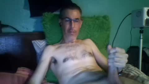 Snapshot of reyes_albert2006 chatting on July 13, 2026, 7:55 am reyes_albert2006 online show from July 13, 2026, 7:55 am