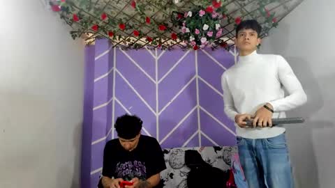 Snapshot of reymoushiroygue chatting on October 18, 2025, 1:34 pm reymoushiroygue online show from October 18, 2025, 1:34 pm