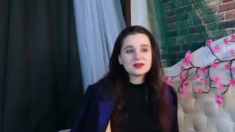 Snapshot of reynaedge chatting on June 15, 2026, 8:22 pm reynaedge online show from June 15, 2026, 8:22 pm