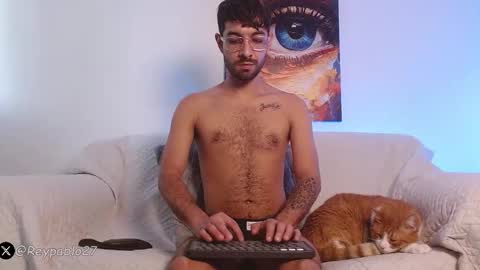 REY PABLO Independent online show from March 11, 2026, 9:54 pm