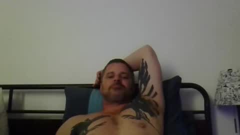 Snapshot of rfftl chatting on April 17, 2026, 12:02 am rfftl online show from April 17, 2026, 12:02 am