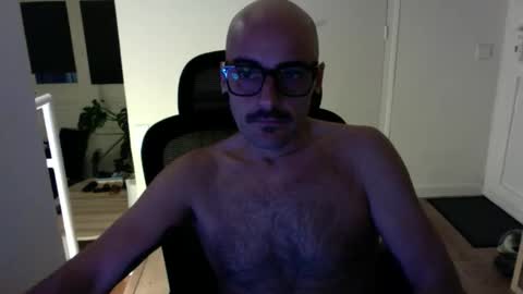 Snapshot of rfmnatural chatting on February 28, 2026, 8:54 pm rfmnatural online show from February 28, 2026, 8:54 pm