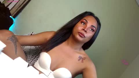 rhianasollway69 online show from November 13, 2025, 5:39 am