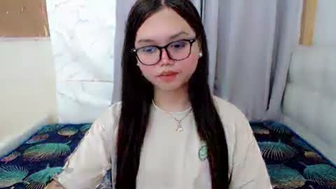 rhianne_fuckdoll online show from October 15, 2025, 7:19 am