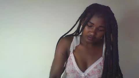 Snapshot of rhoanna chatting on June 3, 2026, 5:18 pm rhoanna online show from June 3, 2026, 5:18 pm