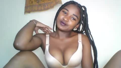 Snapshot of rhoanna chatting on July 1, 2026, 7:35 pm rhoanna online show from July 1, 2026, 7:35 pm