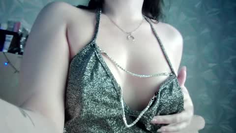 ria_32 online show from December 28, 2024, 2:33 am