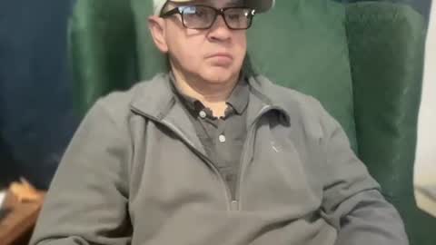 Snapshot of riaga1 chatting on May 13, 2026, 11:44 pm riaga1 online show from May 13, 2026, 11:44 pm