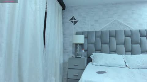 Snapshot of rianamanson chatting on March 9, 2025, 4:16 am Riana online show from March 9, 2025, 4:16 am