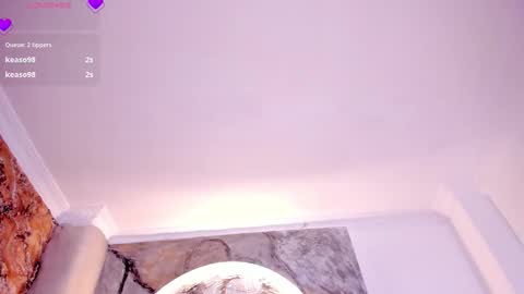 Snapshot of rianamanson chatting on November 25, 2025, 5:07 am Riana online show from November 25, 2025, 5:07 am