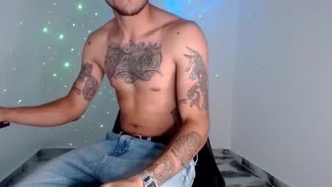 Snapshot of riancum chatting on December 17, 2025, 6:36 pm juan online show from December 17, 2025, 6:36 pm