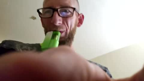 Snapshot of ribbet226969 chatting on November 5, 2025, 6:13 am ribbet226969 online show from November 5, 2025, 6:13 am