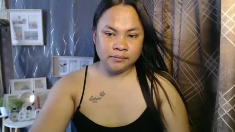 Snapshot of ricahotasain_05 chatting on February 4, 2025, 7:29 am Rica online show from February 4, 2025, 7:29 am