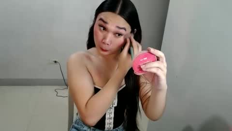 Snapshot of ricaluvzz chatting on November 25, 2025, 7:52 am RICA online show from November 25, 2025, 7:52 am