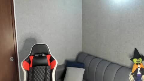 ricardogonzalez666 online show from February 15, 2025, 5:51 am