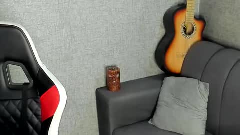 ricardogonzalez666 online show from September 24, 2025, 12:03 am