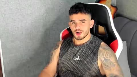 ricardogonzalez666 online show from November 5, 2025, 6:41 pm