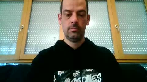 Snapshot of ricardohawtin chatting on April 3, 2026, 9:18 am ricardohawtin online show from April 3, 2026, 9:18 am