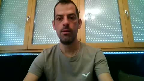 Snapshot of ricardohawtin chatting on April 4, 2026, 11:40 am ricardohawtin online show from April 4, 2026, 11:40 am