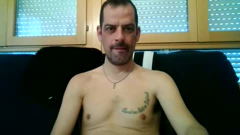 Snapshot of ricardohawtin chatting on April 5, 2026, 10:34 am ricardohawtin online show from April 5, 2026, 10:34 am