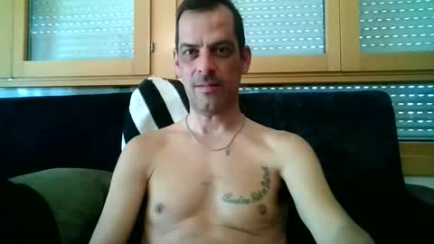 Snapshot of ricardohawtin chatting on April 15, 2026, 4:58 pm ricardohawtin online show from April 15, 2026, 4:58 pm