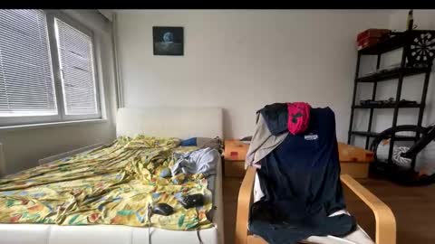 ricciardio online show from October 9, 2025, 10:35 am