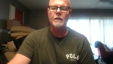 rich32937 online show from April 2, 2026, 4:15 pm