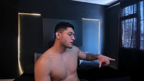 Snapshot of richard_milleer chatting on February 28, 2025, 2:20 pm Ricardo online show from February 28, 2025, 2:20 pm