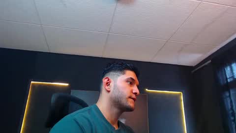 Snapshot of richard_milleer chatting on September 15, 2025, 1:44 pm Ricardo online show from September 15, 2025, 1:44 pm