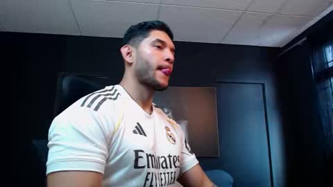 Ricardo online show from January 6, 2026, 1:48 pm