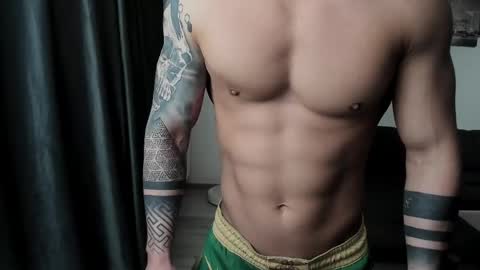 RichardDarell online show from April 22, 2026, 5:21 am