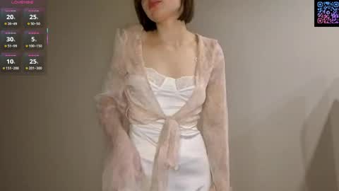 Luna online show from April 2, 2026, 6:27 pm