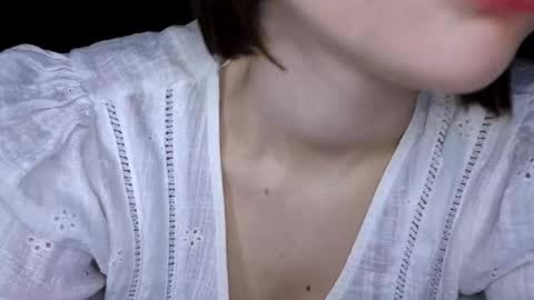 Luna online show from April 18, 2026, 6:34 pm