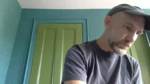 Snapshot of richheader chatting on June 17, 2026, 12:18 pm richheader online show from June 17, 2026, 12:18 pm