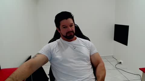 Snapshot of richrolland chatting on May 5, 2026, 1:19 pm Rickseduction online show from May 5, 2026, 1:19 pm