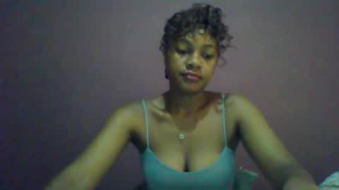 Snapshot of ricie001 chatting on May 6, 2026, 12:21 pm ricie001 online show from May 6, 2026, 12:21 pm