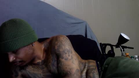 Snapshot of rickavelli chatting on October 24, 2025, 4:36 pm Rick online show from October 24, 2025, 4:36 pm