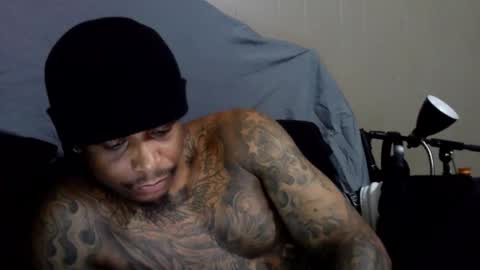 Snapshot of rickavelli chatting on October 31, 2025, 4:41 pm Rick online show from October 31, 2025, 4:41 pm