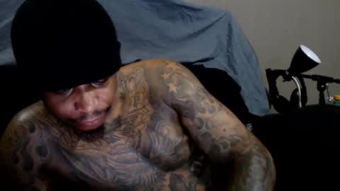 Snapshot of rickavelli chatting on December 2, 2025, 5:35 am Rick online show from December 2, 2025, 5:35 am