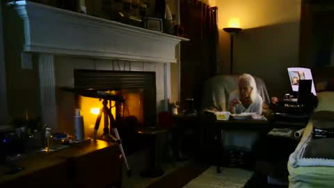 PINK HOLE TWINK online show from January 19, 2025, 8:50 am