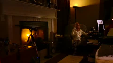 PINK HOLE TWINK online show from February 25, 2025, 6:58 am