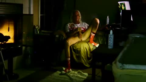 PINK HOLE TWINK online show from October 4, 2025, 3:04 am